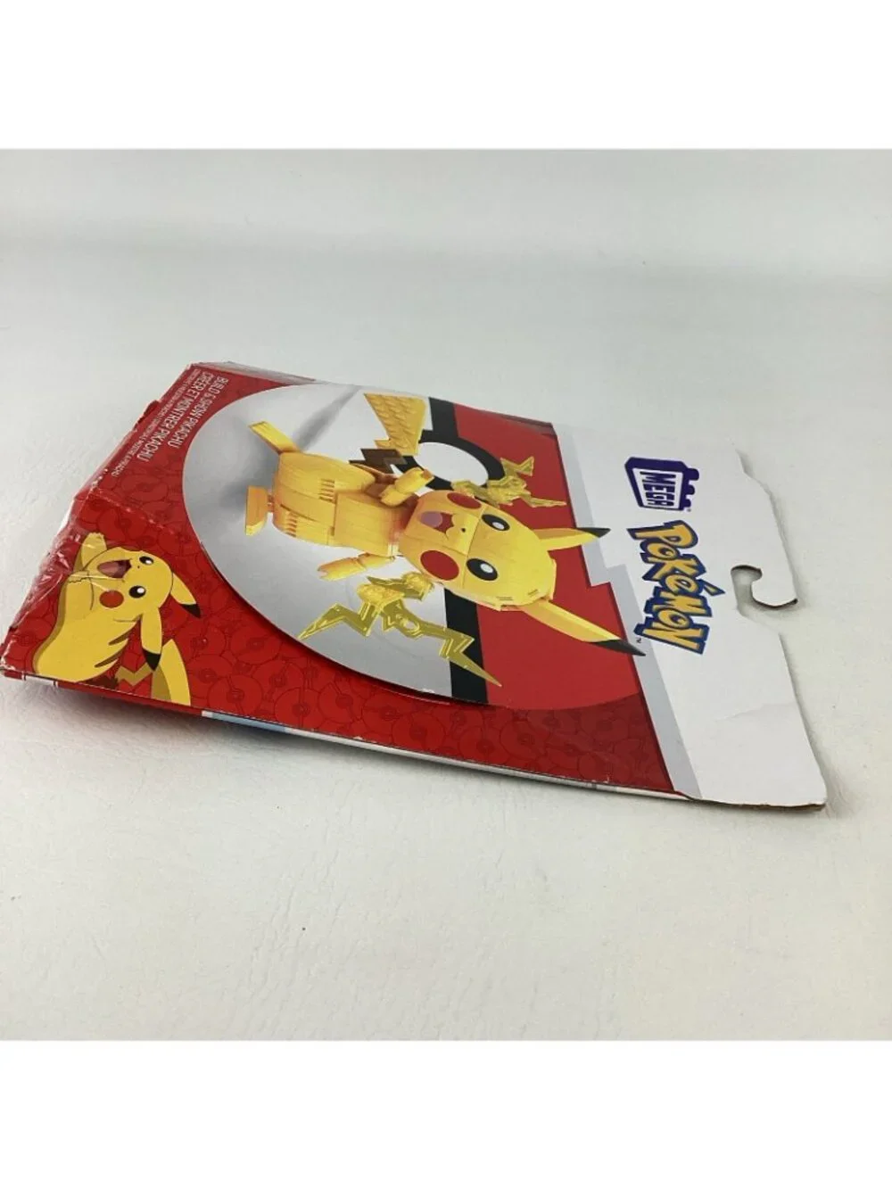 Mega Pokemon Build & Show Pikachu Poseable Figure Building Set Complete Sealed